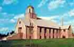 Русские Церкви  В честь Святого Апостола Андрея Первозванного храм.